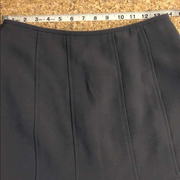 Tahari Arthur S. Levine Lined Skirt Size 6 - Picture 2 of 12